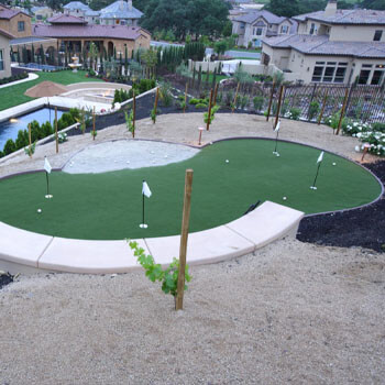 Clearance-PuttingGreen2